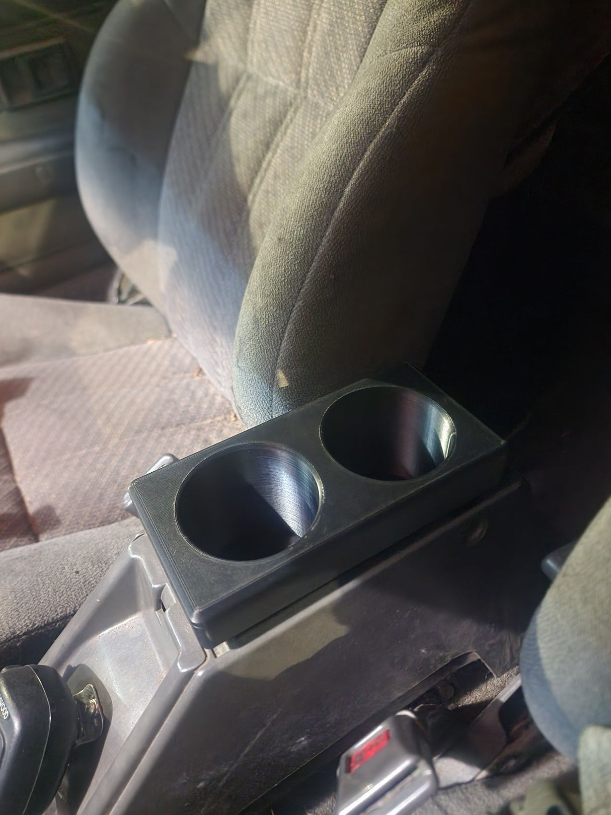 O2 Fabrication 1st Gen 4runner/Pickup Cup Holder