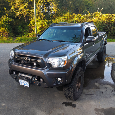 Cascadia 4x4 VSS System - 90 Watt Hood Solar Panel (Various Fitment)