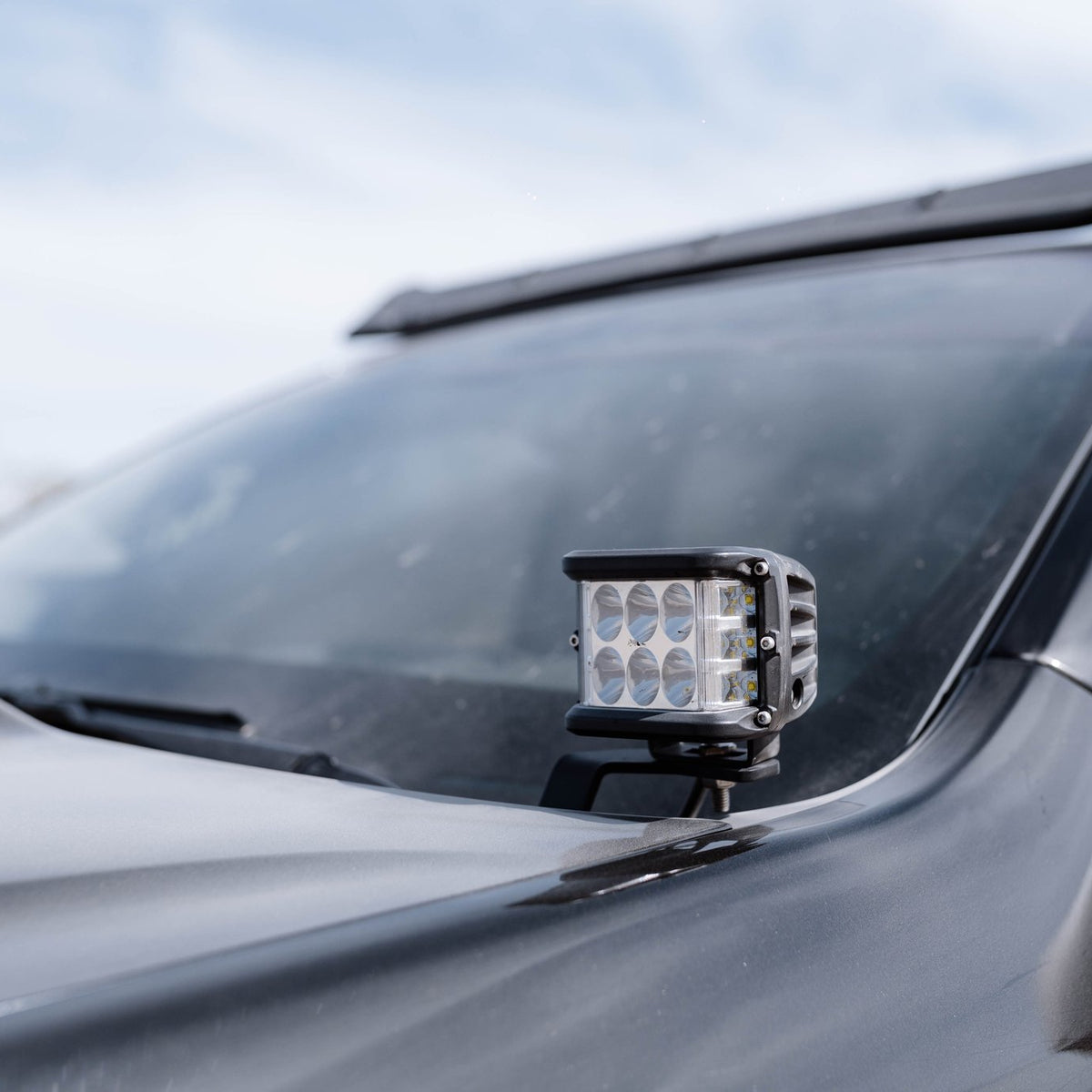 Cali Raised 2015+ Chevy Colorado/Canyon Low Profile Ditch Light Bracke ...