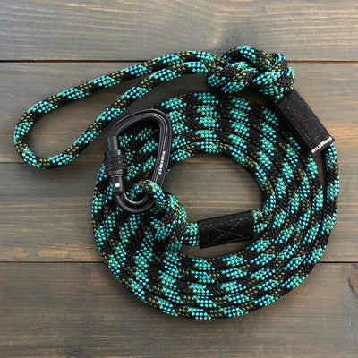 Wilderdog Big Carabiner 5ft Rope Leash - Overland Outfitters