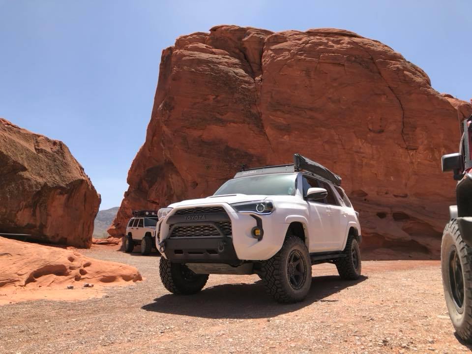 Relations Race Wheels RR2-V 17x8.5 (6x5.5 I 6x139.7) Toyota Tacoma/4Runner