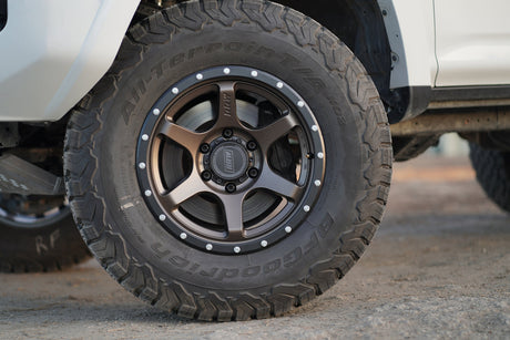 Relations Race Wheels RR2-V 17x8.5 (6x5.5 I 6x139.7) Toyota Tacoma/4Runner