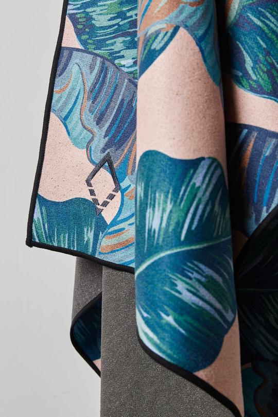 Nomadix Travel Towel - Overland Outfitters - Vancouver, BC