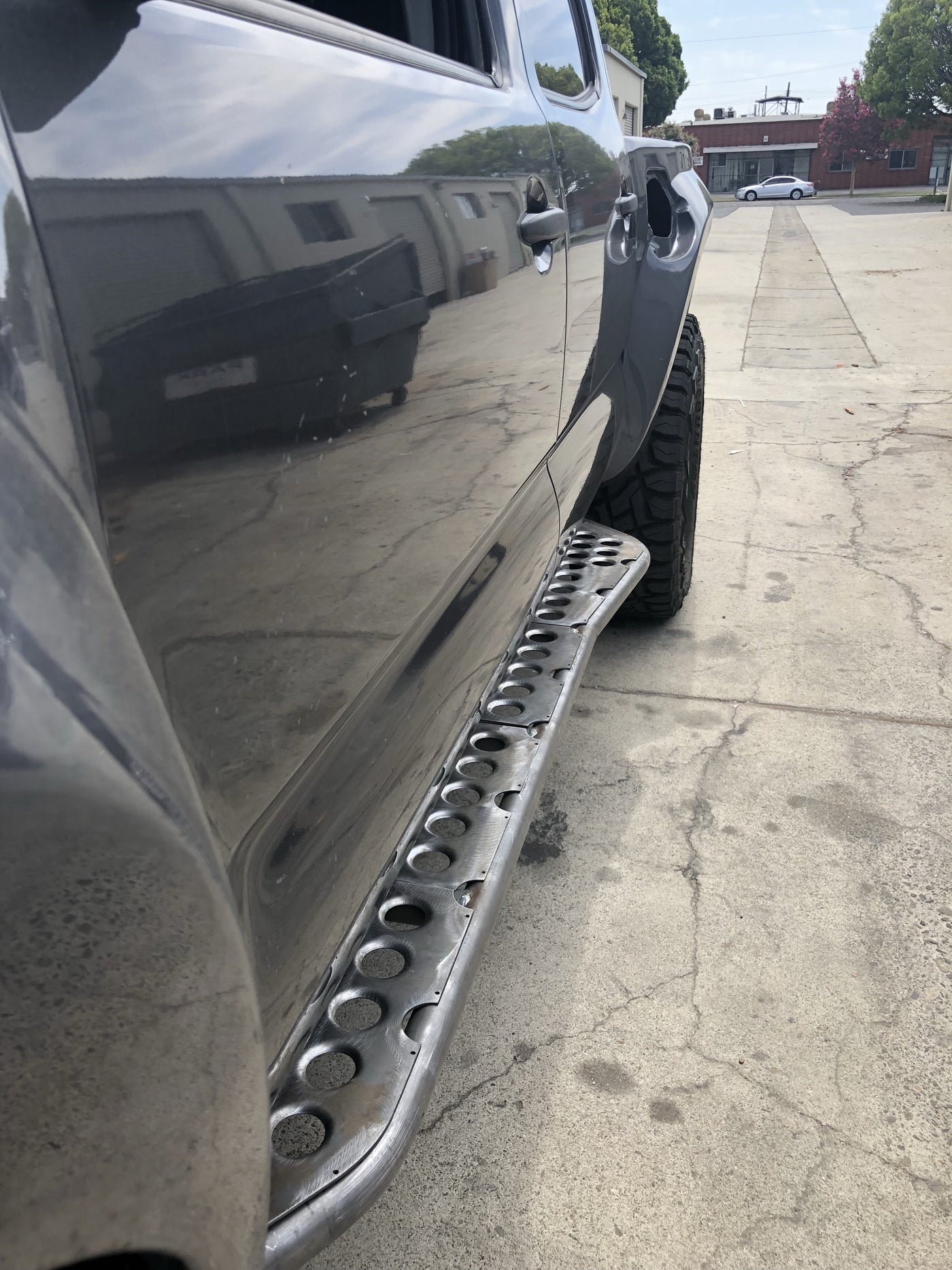 2005-2019 Tacoma Step Rock Sliders - Cali Raised LED